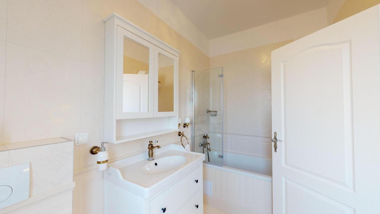 Elegant Hvar Town Villa With Pool Buitenkant foto