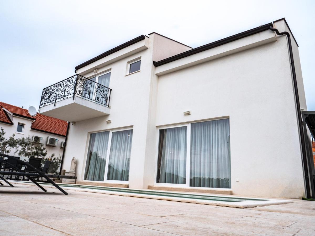 Elegant Hvar Town Villa With Pool Buitenkant foto